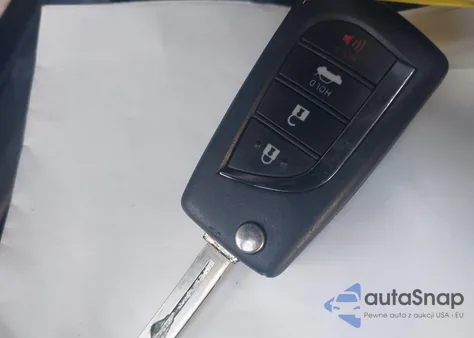 2020 Toyota Corolla Se Nightshade Edition z USA, uszkodzony, nr VIN 5YFS4RCEXLP039200